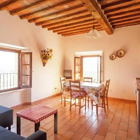 Villa Tuscan With 7 For Max 30 Persons