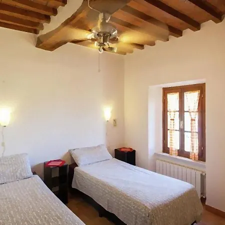 Tuscan With 7 For Max 30 Persons Villa