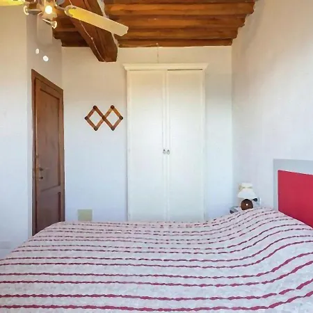 Tuscan With 7 For Max 30 Persons Villa *